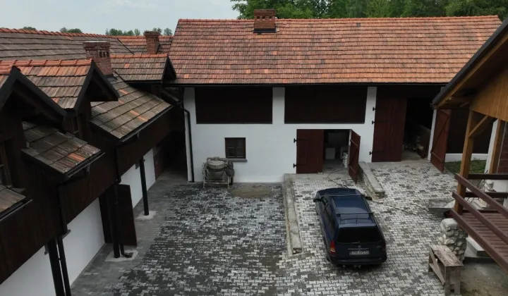 Nieruchomość komercyjna Sułoszowa