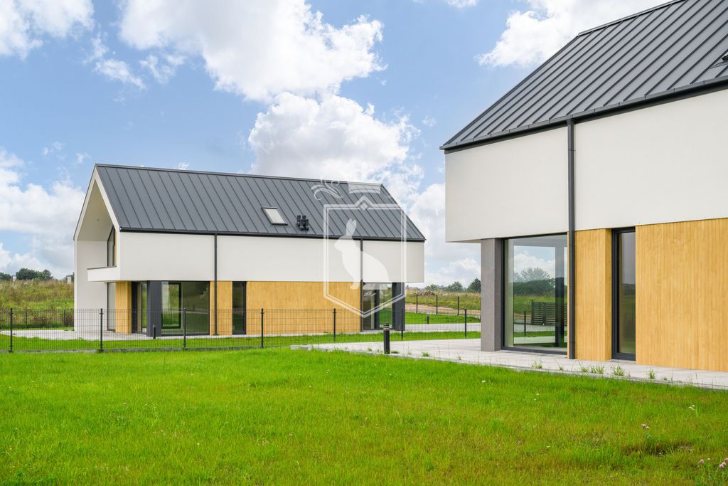 dom wolnostojący, 5 pokoi Zabielne. Zdjęcie 2