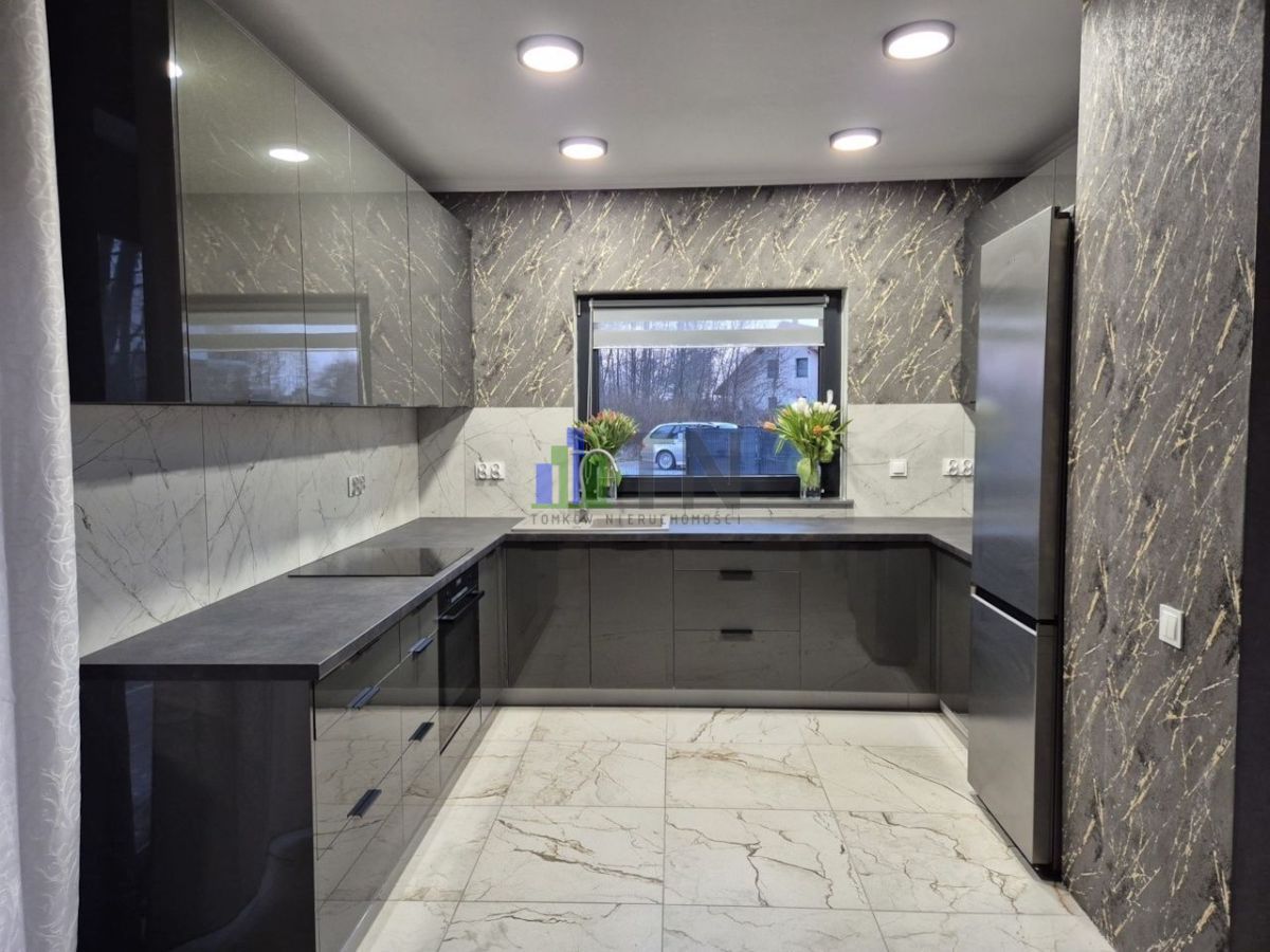 dom wolnostojący, 4 pokoje Chrząstawa Wielka. Zdjęcie 5