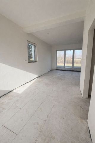 dom wolnostojący, 5 pokoi Frank. Zdjęcie 12