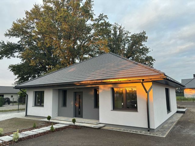 dom wolnostojący Ostrów-Osiedle. Zdjęcie 1