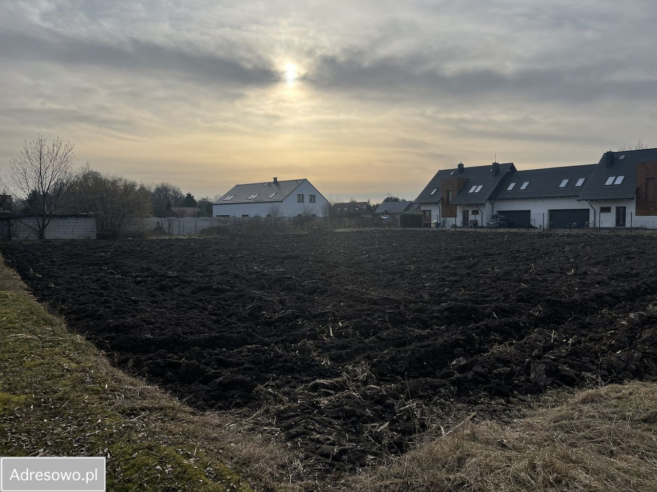 Działka budowlana Żerniki Wrocławskie, ul. Zacisze. Zdjęcie 1
