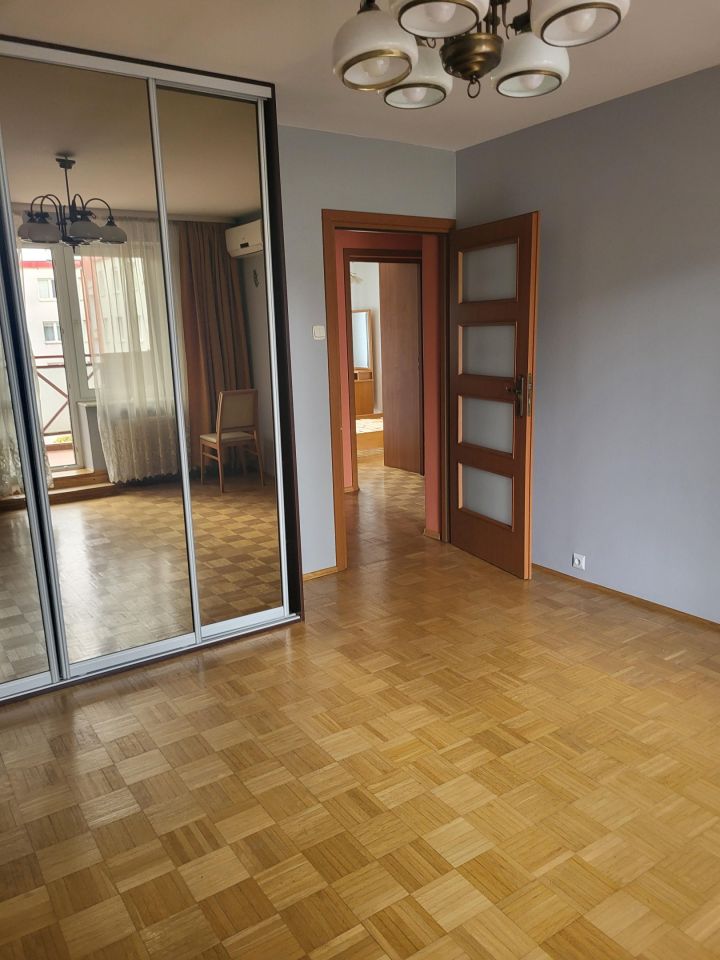 Mieszkanie 3-pokojowe Kraków Czyżyny, ul. Stanisława Skarżyńskiego. Zdjęcie 2