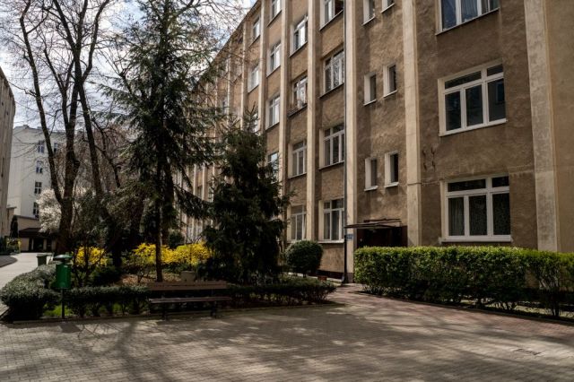 Mieszkanie 4-pokojowe Warszawa Ochota, ul. Juliana Ursyna Niemcewicza. Zdjęcie 1
