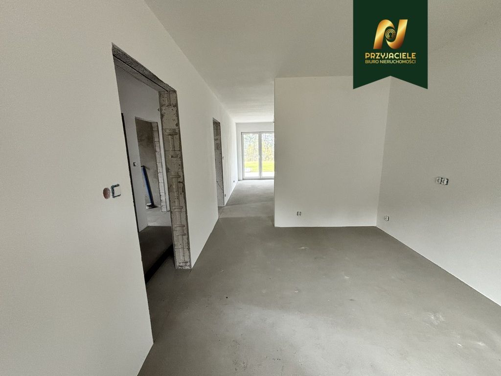 bliźniak, 5 pokoi Stężyca. Zdjęcie 7