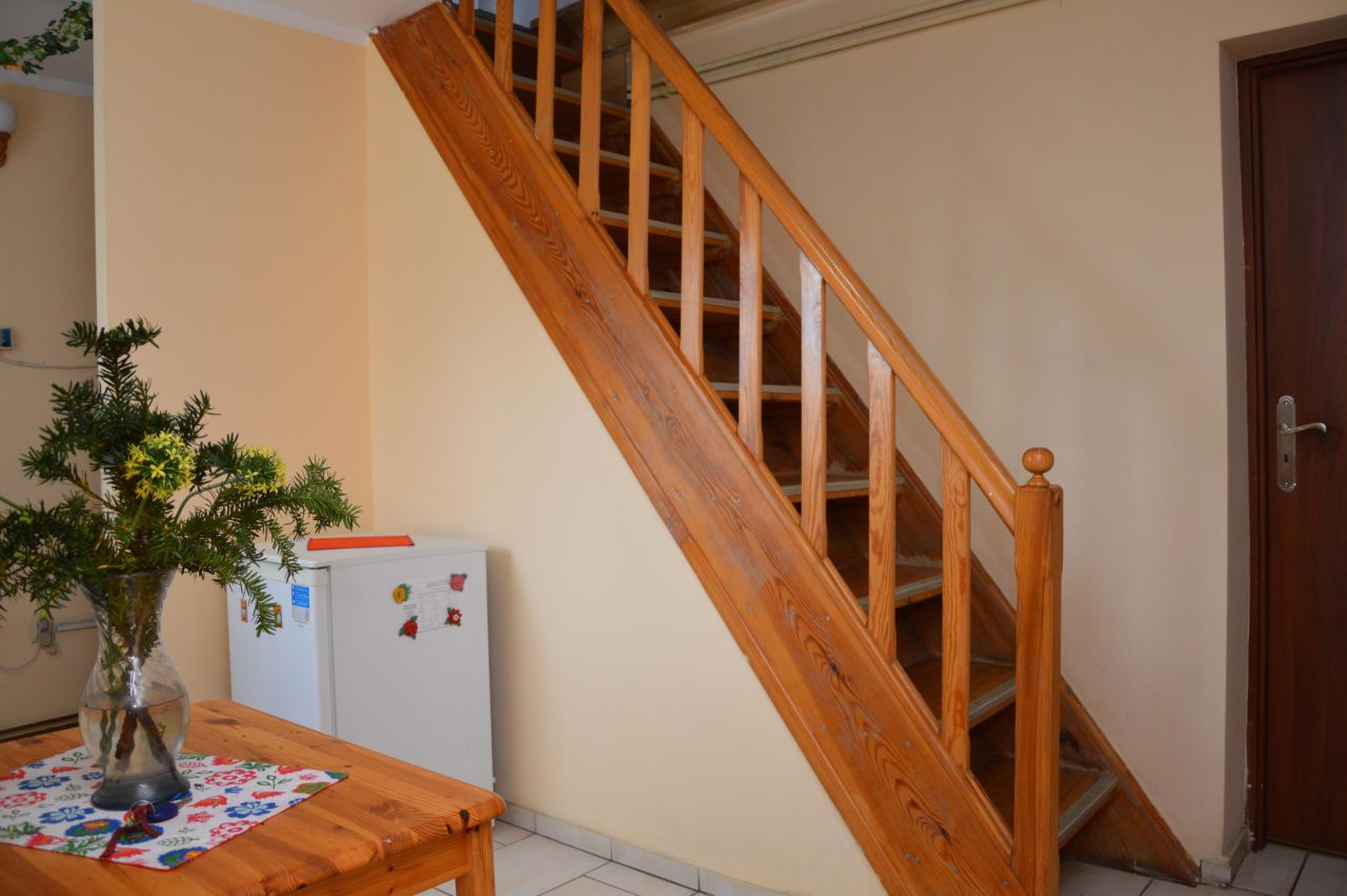 gospodarstwo, 4 pokoje Niekłonice. Zdjęcie 4