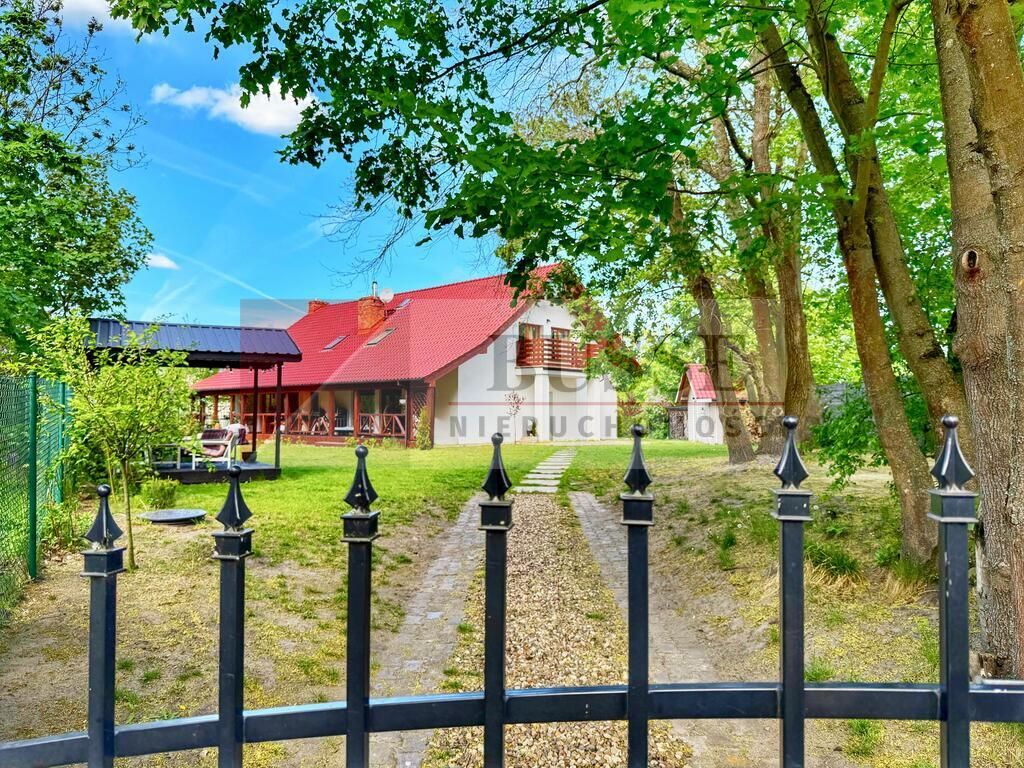 dom wolnostojący, 7 pokoi Trzeszczyn. Zdjęcie 1