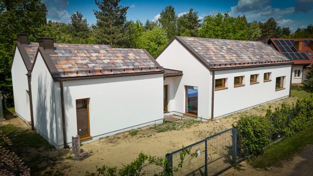 dom wolnostojący, 2 pokoje Konstantynów Łódzki Józefów, ul. Sarnia. Zdjęcie 1