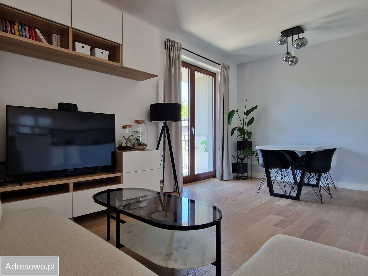 Mieszkanie 3-pokojowe Łódź Julianów, ul. gen. Karola Kniaziewicza. Zdjęcie 1