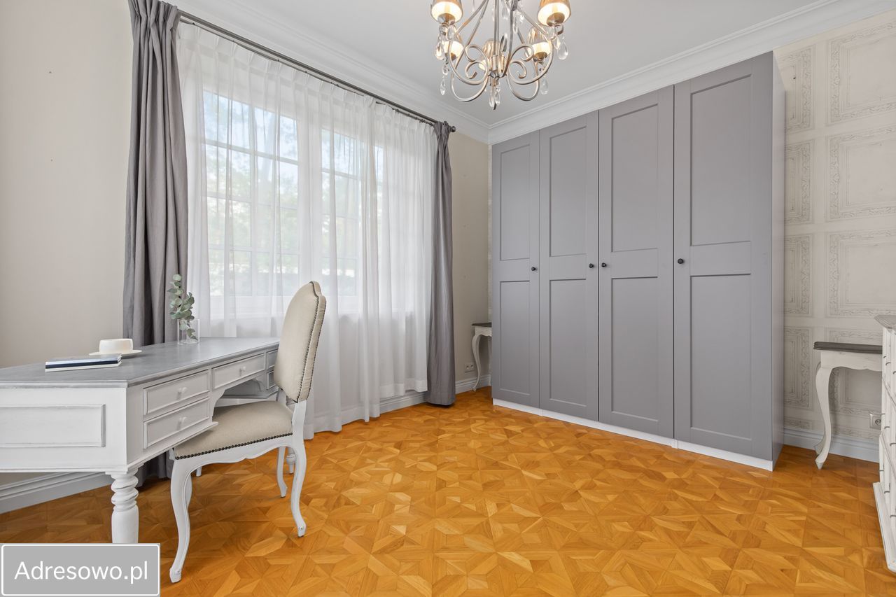 dom wolnostojący, 10 pokoi Konstancin-Jeziorna, ul. Graniczna. Zdjęcie 13
