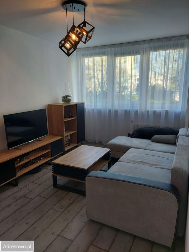 Mieszkanie 3-pokojowe Lubin Centrum, al. Niepodległości. Zdjęcie 1