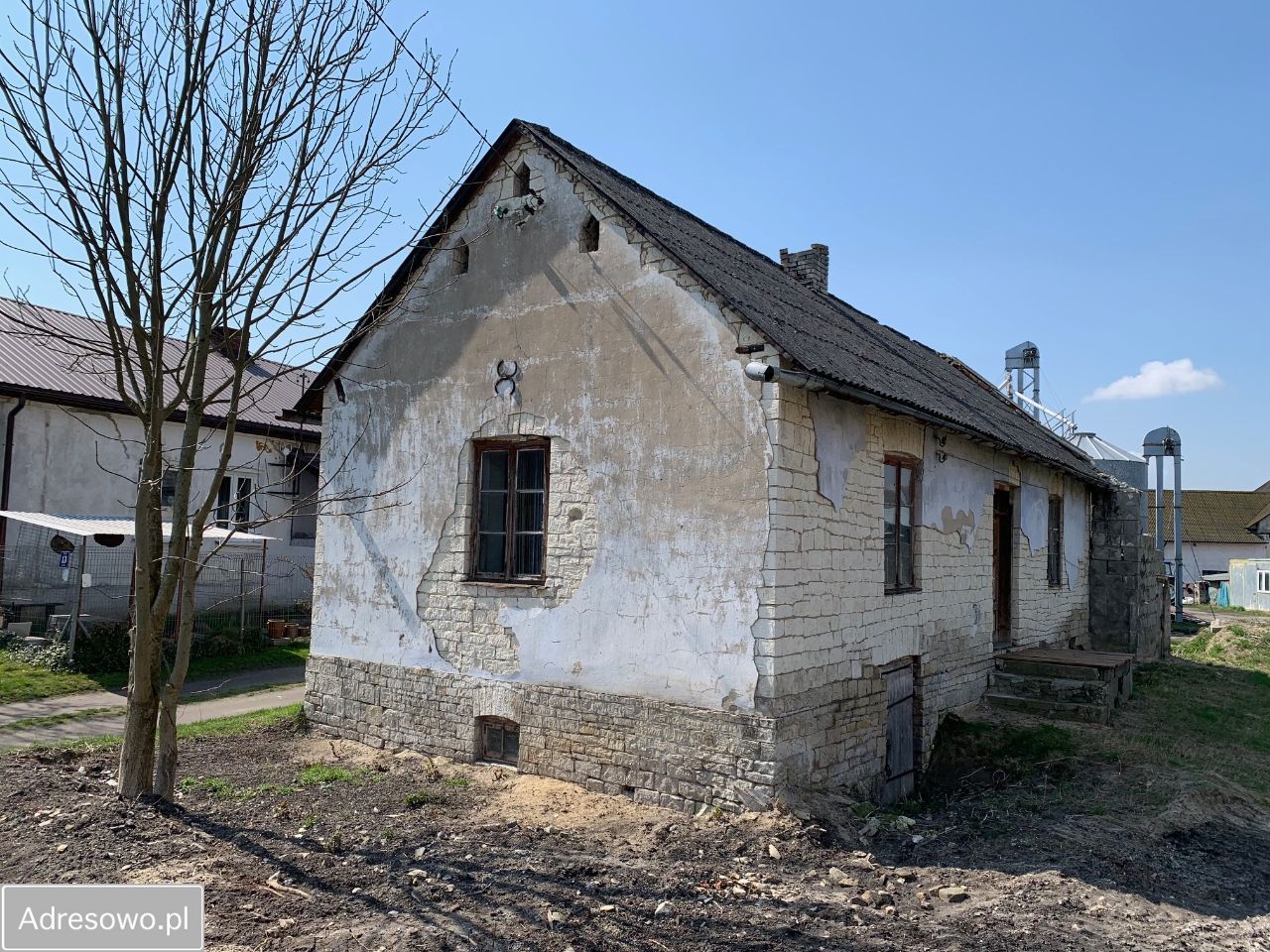 dom wolnostojący, 3 pokoje Biskupice. Zdjęcie 2