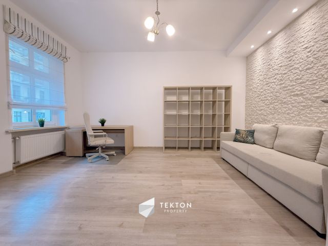 Mieszkanie 2-pokojowe Poznań Wilda, ul. Antoniego Kosińskiego. Zdjęcie 2