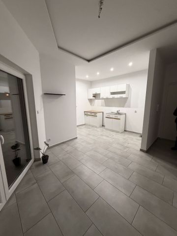 Mieszkanie 1-pokojowe Lubliniec, ul. Szafera. Zdjęcie 1