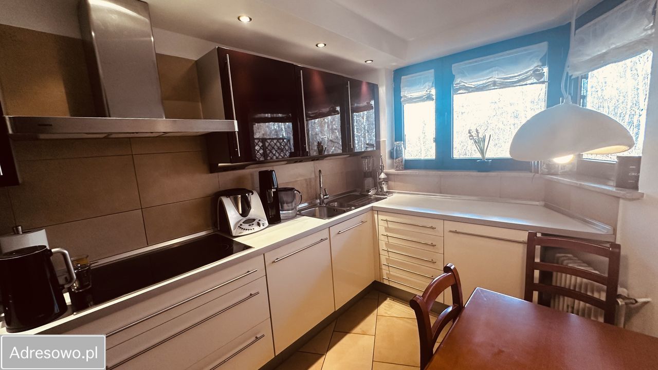 Mieszkanie 5-pokojowe Katowice Wełnowiec, ul. Stanisława Rożanowicza. Zdjęcie 14