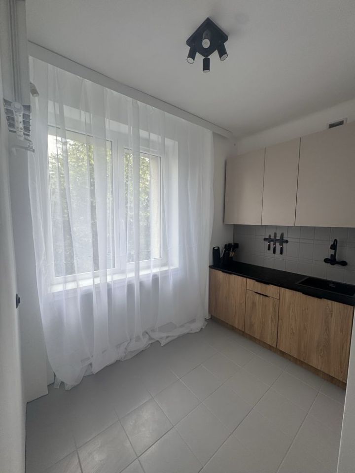 Mieszkanie 2-pokojowe Częstochowa Raków, al. Aleja Pokoju. Zdjęcie 3