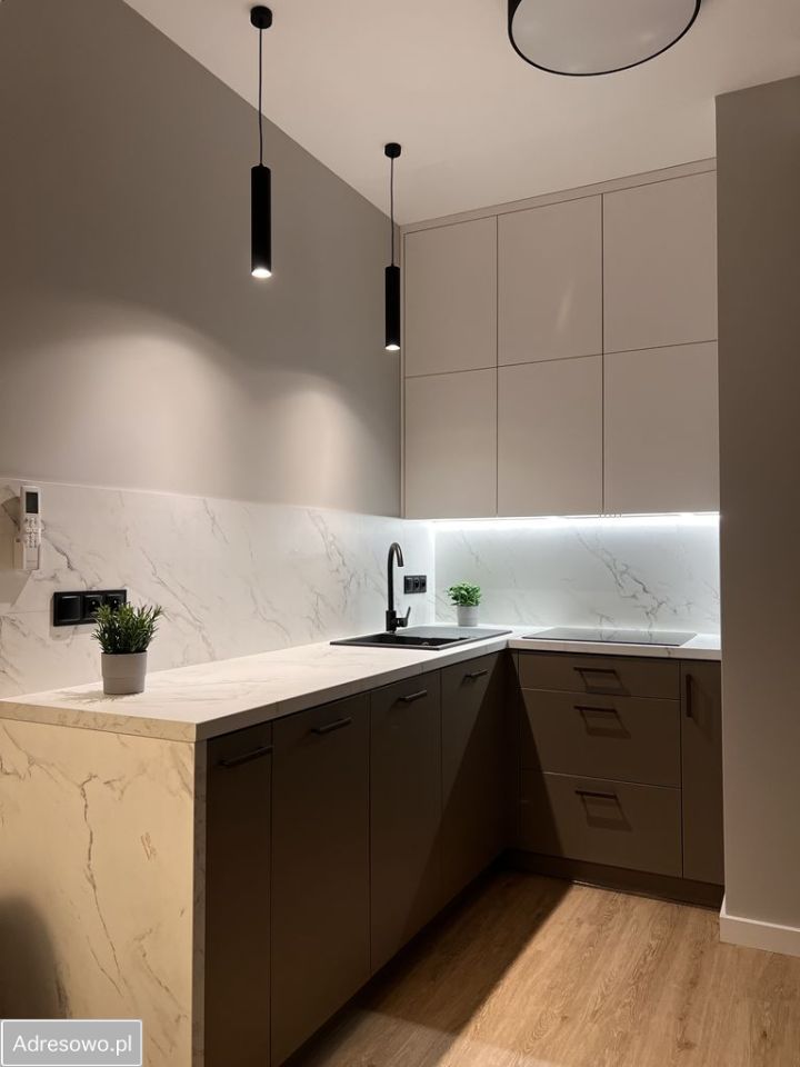 Mieszkanie 2-pokojowe Katowice Bogucice. Zdjęcie 3