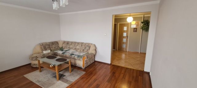 Mieszkanie 3-pokojowe Jelenia Góra Zabobrze, ul. Jana Kiepury. Zdjęcie 1