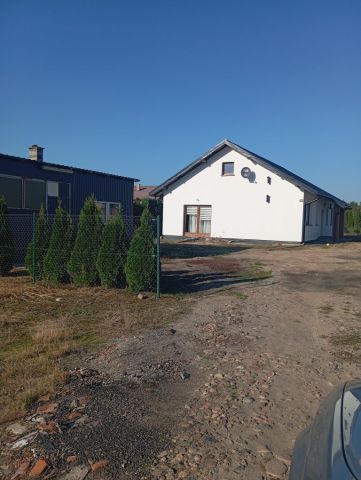 dom wolnostojący, 4 pokoje Kłodawa. Zdjęcie 1