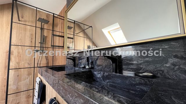 dom wolnostojący, 5 pokoi Niemcz. Zdjęcie 16