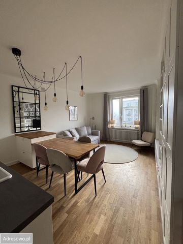 Mieszkanie 3-pokojowe Warszawa Śródmieście, ul. gen. Władysława Andersa. Zdjęcie 1