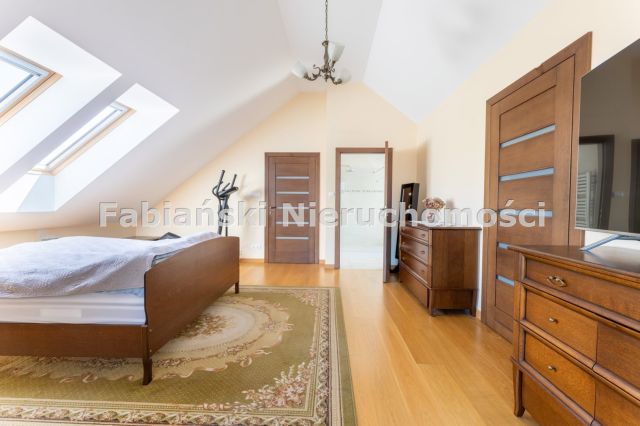 dom wolnostojący, 5 pokoi Poznań. Zdjęcie 18