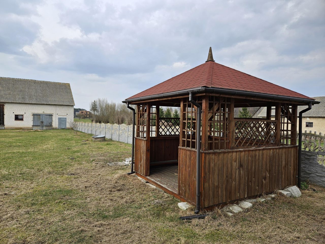 dom wolnostojący, 6 pokoi Laski Szlacheckie. Zdjęcie 8