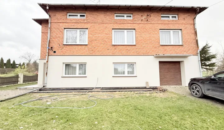 dom wolnostojący, 7 pokoi Petrykozy