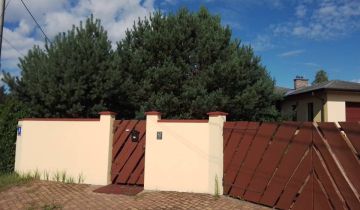 dom wolnostojący Dąbrówka, ul. Kościelna