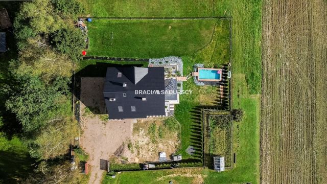 dom wolnostojący, 5 pokoi Marcyporęba, ul. Spacerowa. Zdjęcie 6