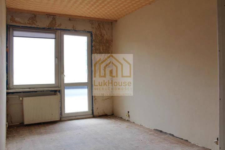 Mieszkanie 3-pokojowe Piekary Śląskie. Zdjęcie 3