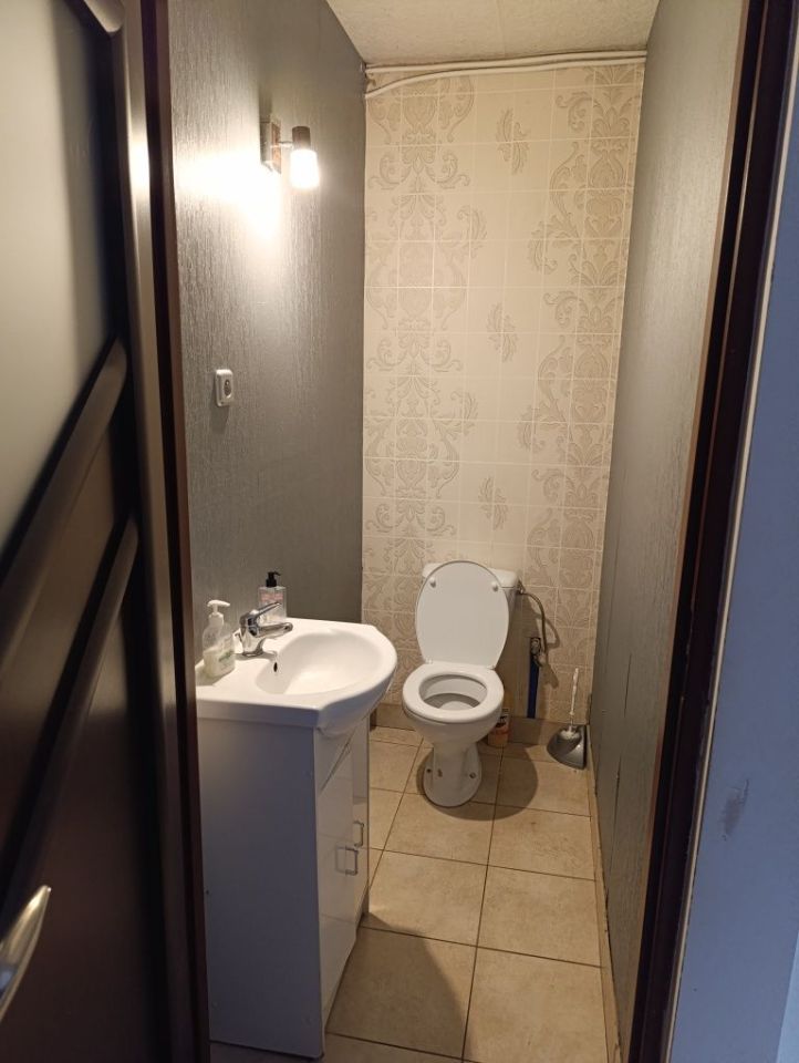 Lokal Radom Wośniki. Zdjęcie 3