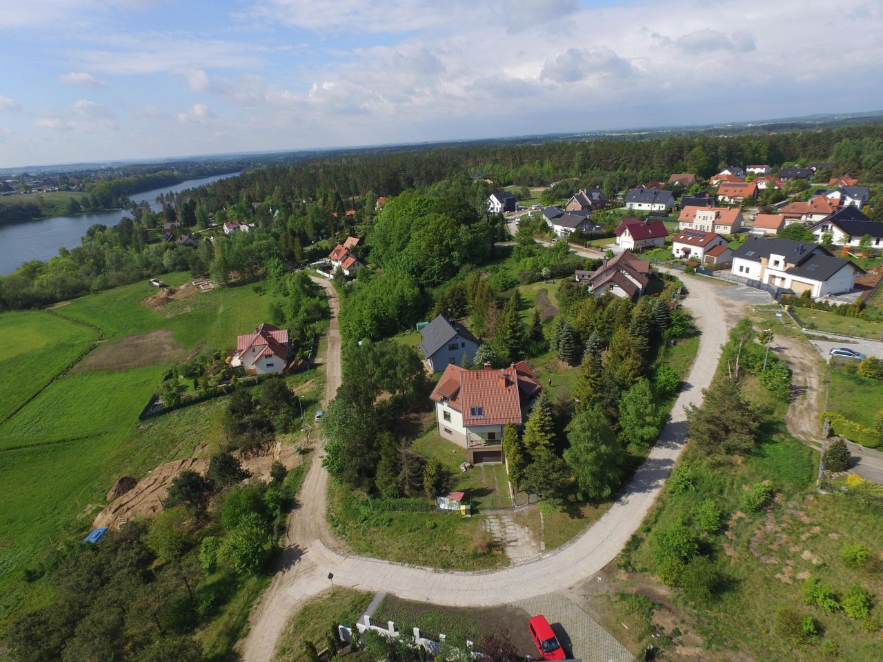 dom wolnostojący, 4 pokoje Chwaszczyno, ul. Kawelska. Zdjęcie 2