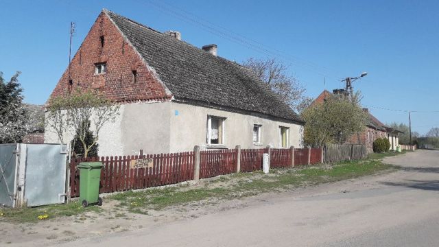 dom wolnostojący Radosiew. Zdjęcie 1