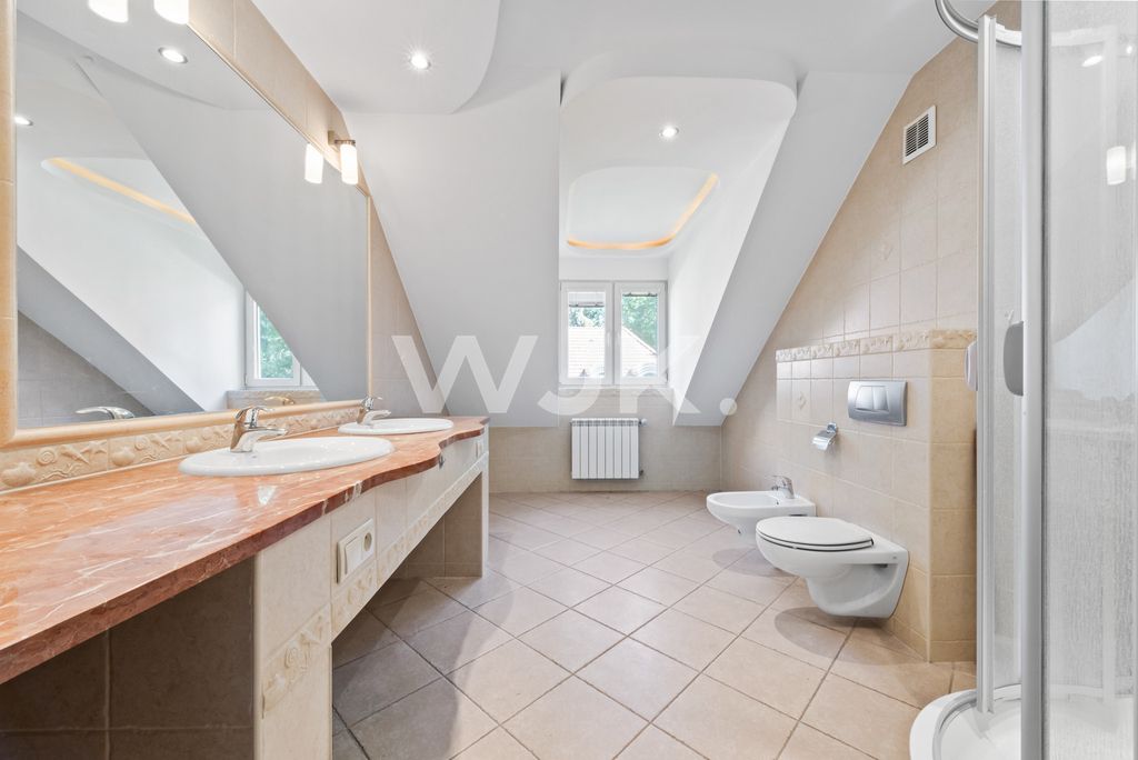 dom wolnostojący, 8 pokoi Konstancin-Jeziorna. Zdjęcie 16