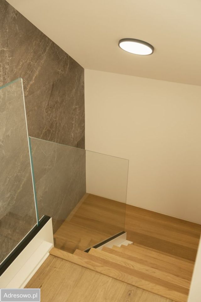 dom wolnostojący, 4 pokoje Ojrzanów. Zdjęcie 7