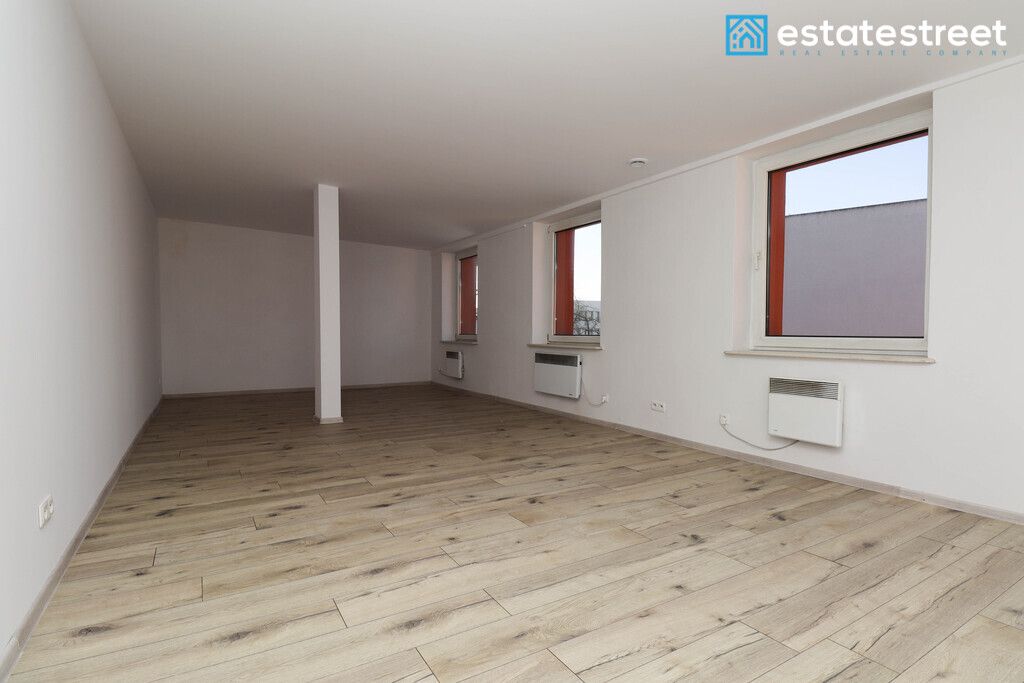 Biuro Tarnowskie Góry Centrum, ul. Piastowska. Zdjęcie 4