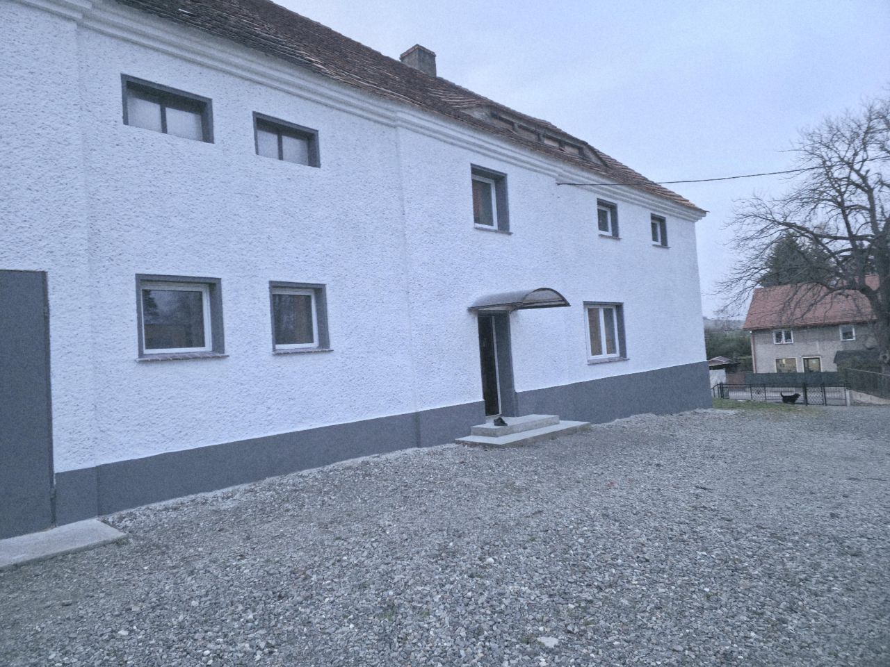 dom wolnostojący, 10 pokoi Stoszowice. Zdjęcie 1