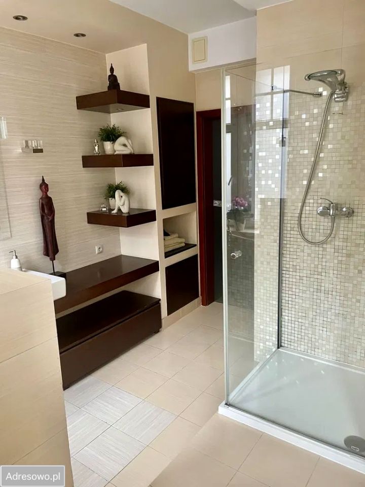 Mieszkanie 4-pokojowe Katowice Śródmieście, ul. Józefa Lompy. Zdjęcie 2