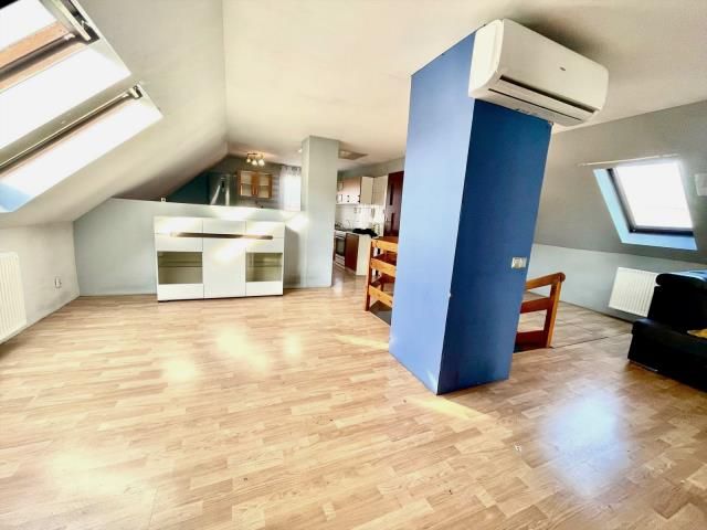 dom wolnostojący, 4 pokoje Piekary Śląskie Kozłowa Góra, ul. 1 Maja. Zdjęcie 11