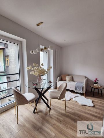 Mieszkanie 2-pokojowe Katowice Śródmieście, ul. Marii Skłodowskiej-Curie. Zdjęcie 2