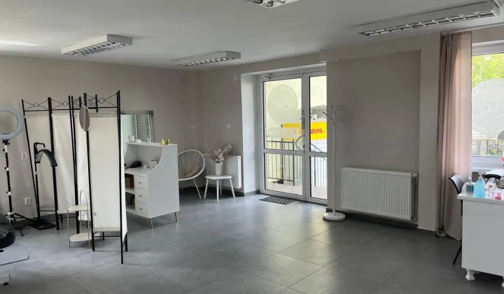 Lokal Olecko, ul. 1 Maja