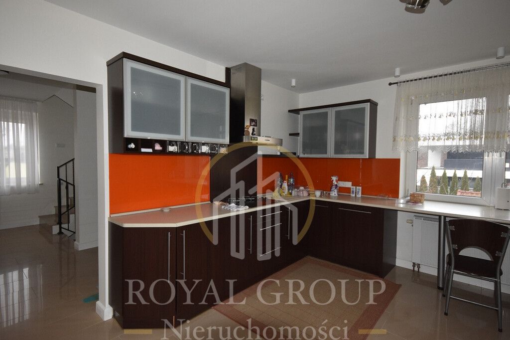 dom wolnostojący, 7 pokoi Niemce. Zdjęcie 6