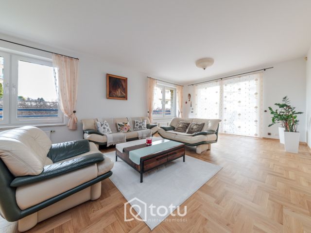 Mieszkanie 4-pokojowe Warszawa Ochota, ul. Pandy. Zdjęcie 2