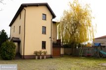 dom wolnostojący Żuków