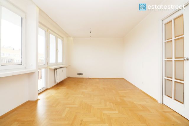 Mieszkanie 3-pokojowe Kraków Bieżanów, ul. Erazma Jerzmanowskiego. Zdjęcie 3