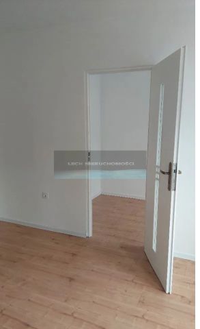 Mieszkanie 3-pokojowe Warszawa Włochy, ul. 1 Sierpnia. Zdjęcie 6