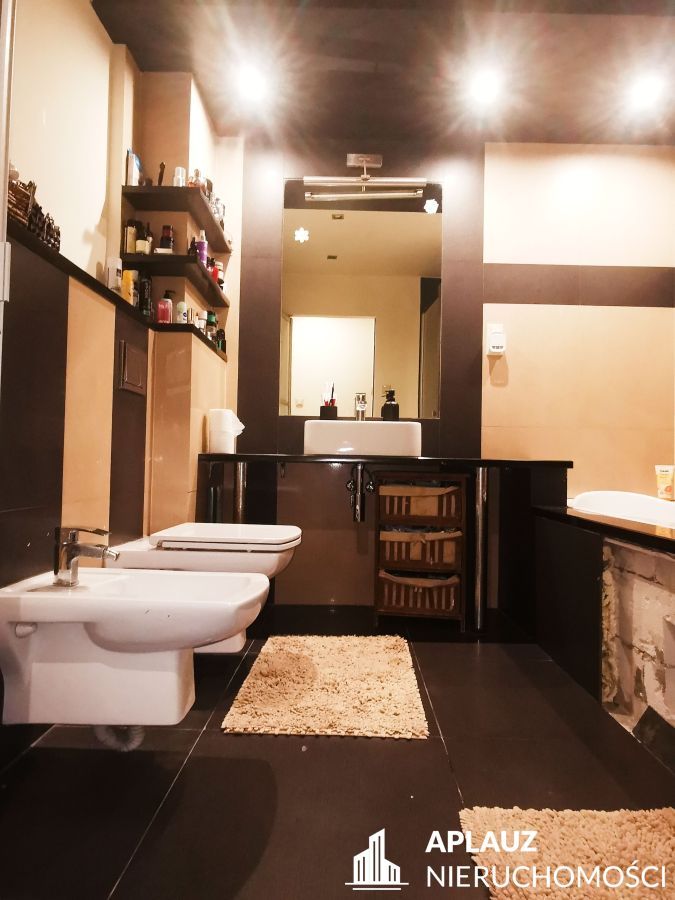 Mieszkanie 3-pokojowe Jelenia Góra Centrum. Zdjęcie 14
