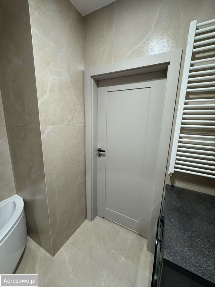 Mieszkanie 3-pokojowe Łomża, ul. Ks. Jerzego Popiełuszki. Zdjęcie 19