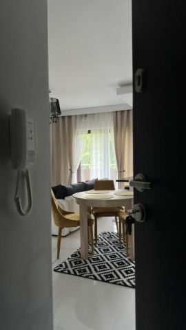 Mieszkanie 3-pokojowe Warszawa Włochy, ul. Poronińska. Zdjęcie 2